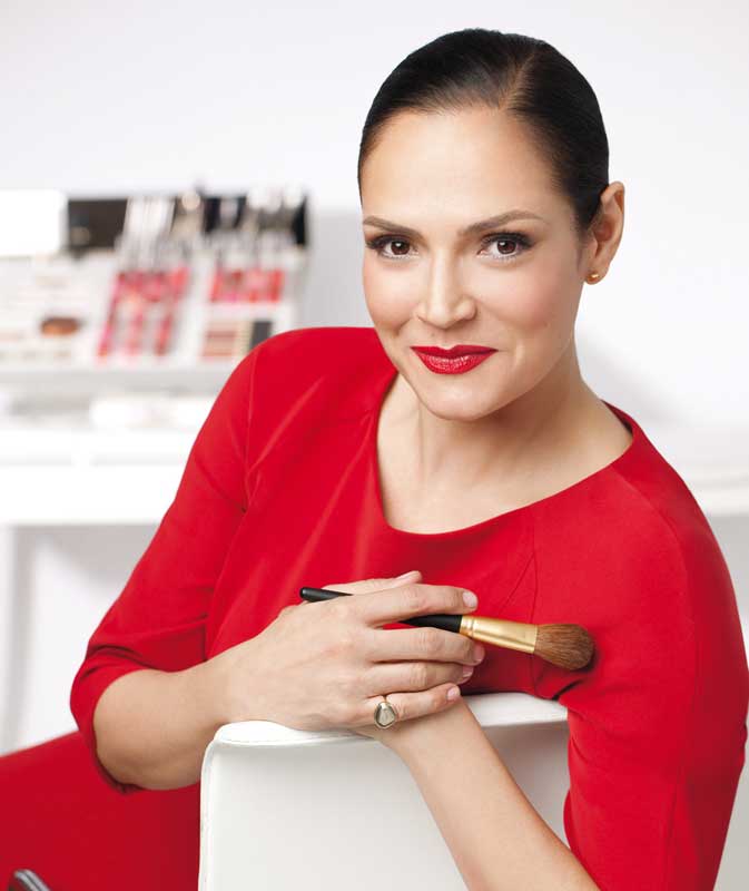 Rebecca Restrepo, nueva maquilladora global de Elizabeth Arden